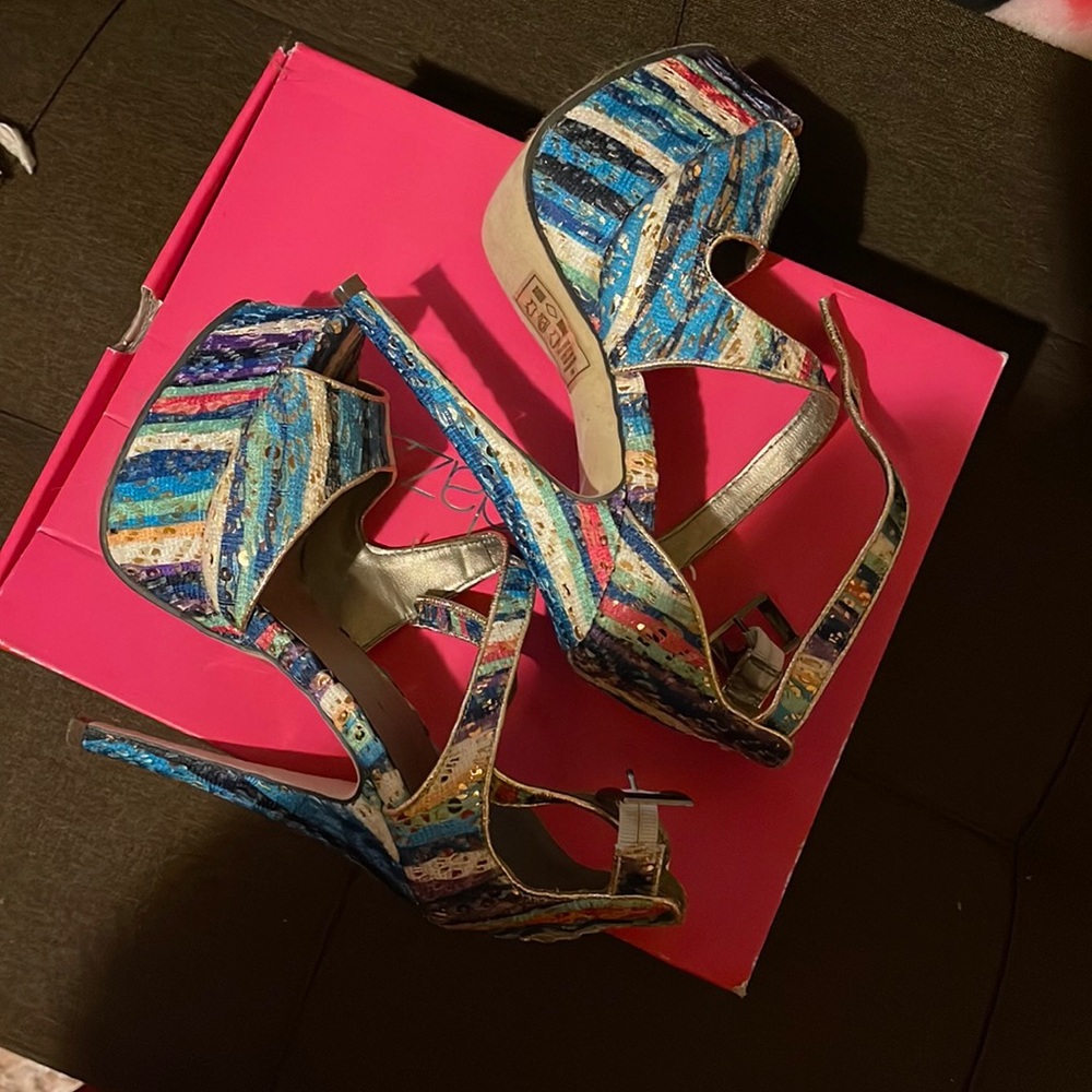 Multicolored Heeled sandals